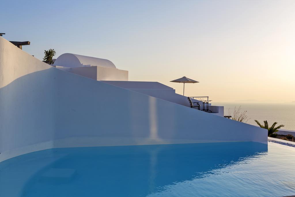 Suite Supérieure avec Piscine Privée - Vue sur Mer